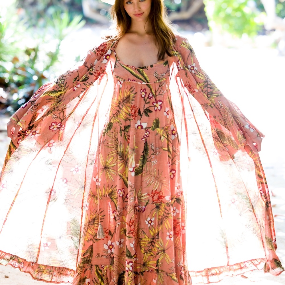 Vicky Cristina Barcelona Maxi NWT - Picture 3 of 11